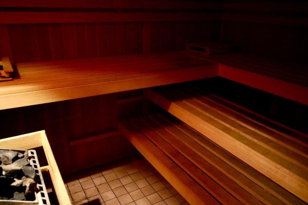 Helle Kellerwohnung Im Gruenen Mit Sauna 科隆 外观 照片